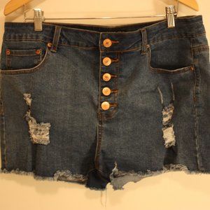 Ripped denim shorts